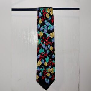 Vintage Leonard Paris Fruit Tie